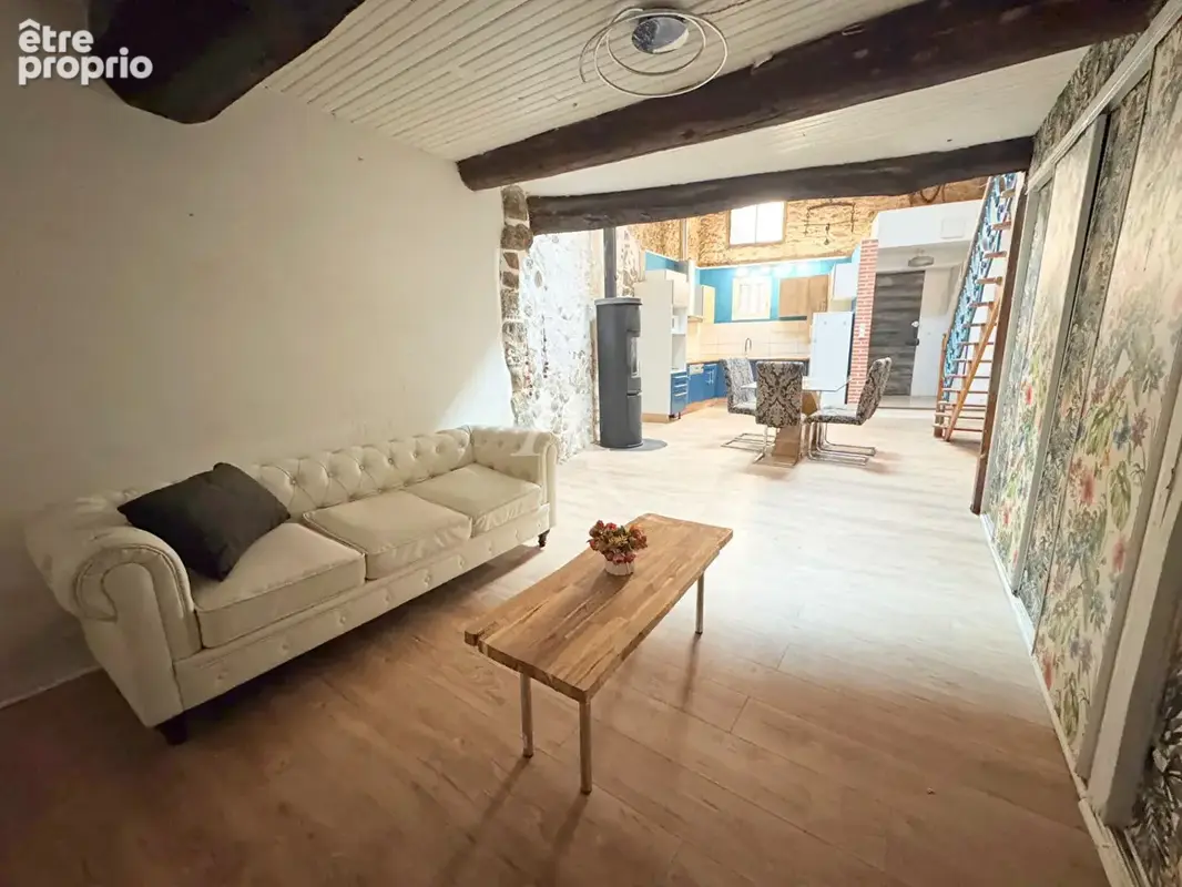 Vinca : maison de ville 3 pièces - 87 m²  pierres apparentes et cachet de l'ancien !! - photo 6