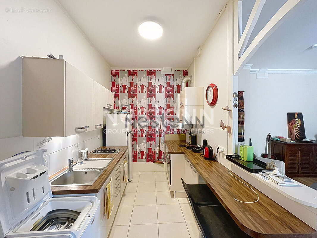 COUP DE COEUR !!  Appartement T3  de 64 m²  -  À deux pas du centre-ville, quartier St Nicolas ! - photo 3