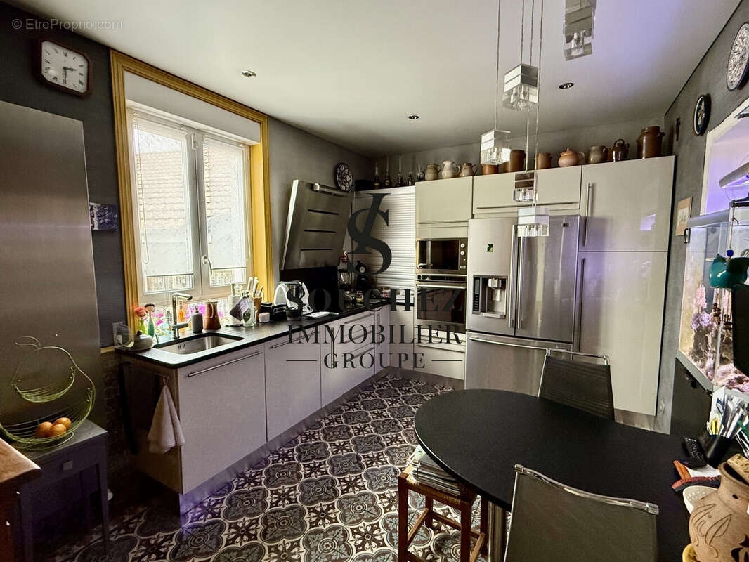 Maison 150 m² à Givenchy-En-Gohelle  - photo 8
