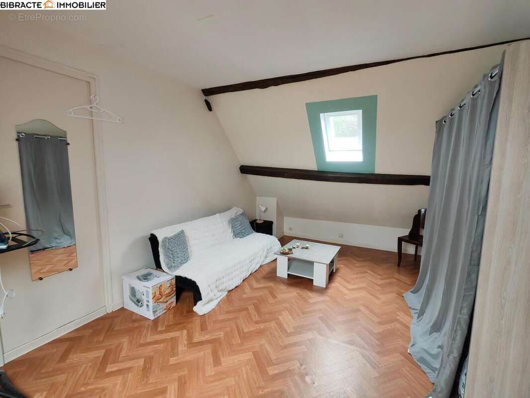 Maison à REMILLY
