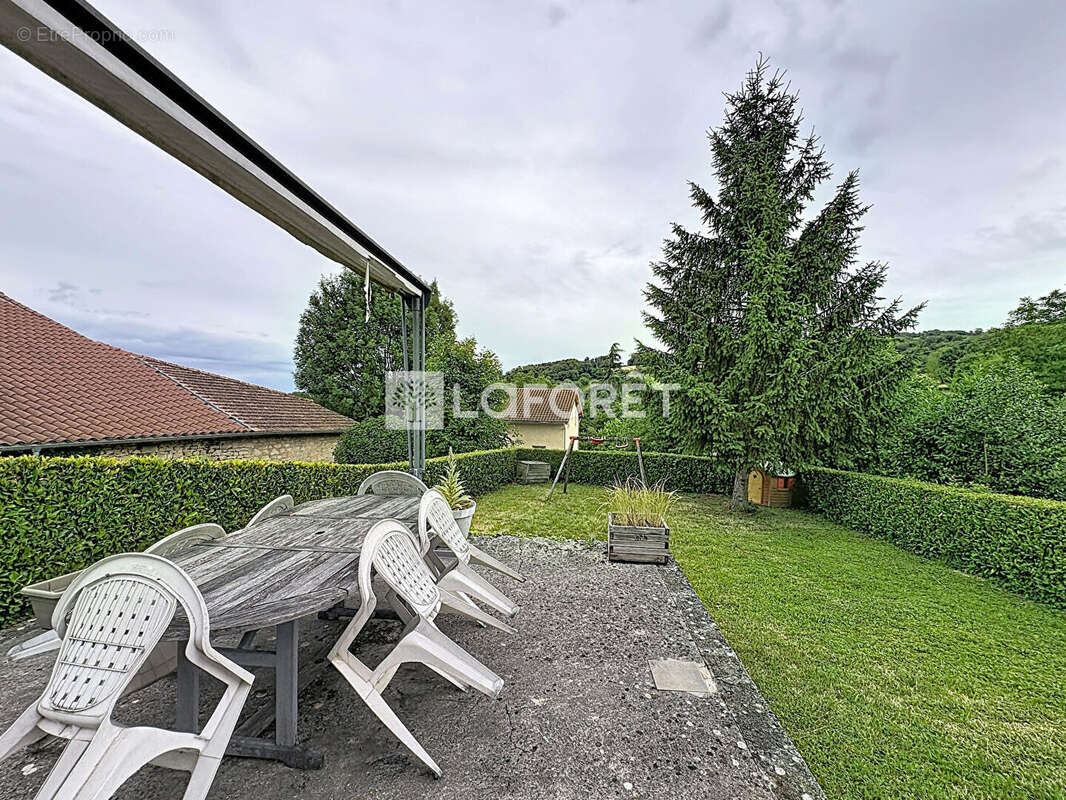 Maison Saint Amour 8 pièce(s) 132.72 m2 - photo 15