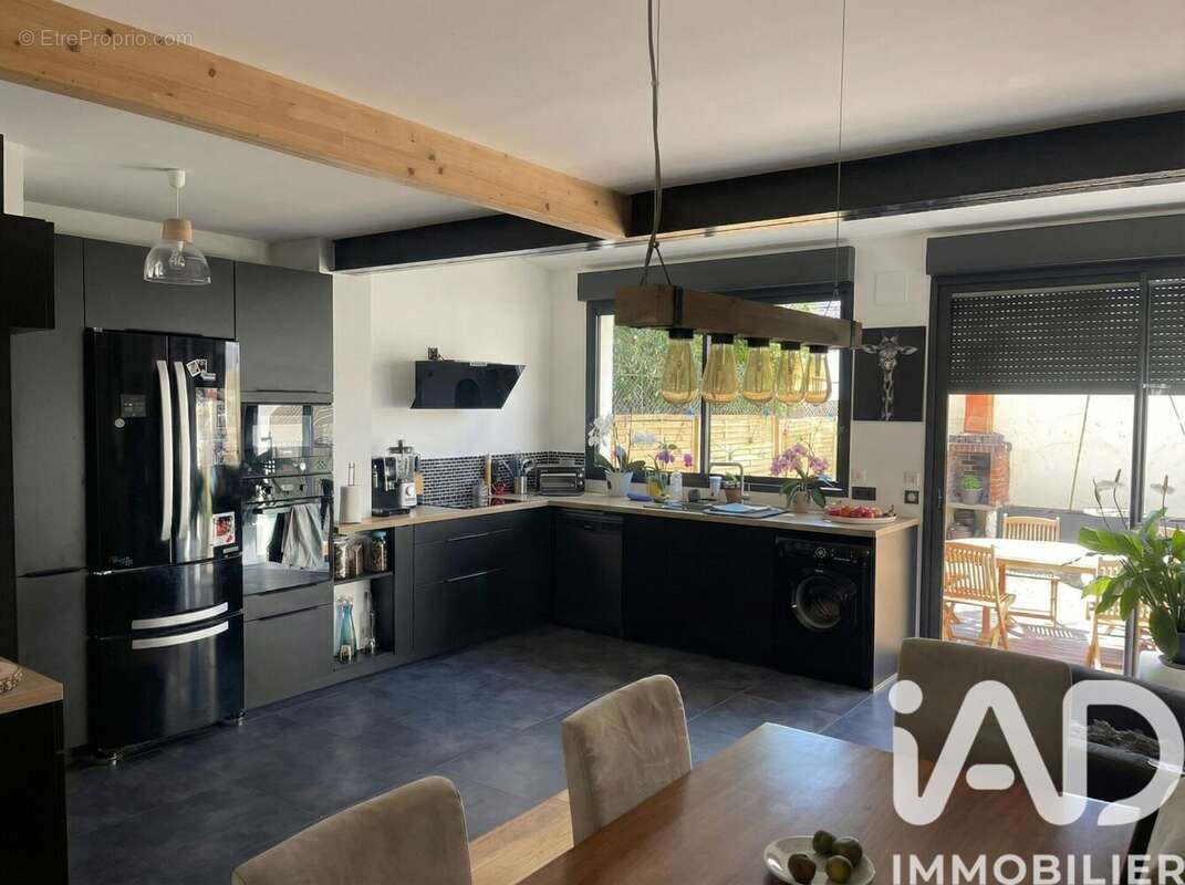 Photo 3 - Maison à SAINT-MAUR-DES-FOSSES