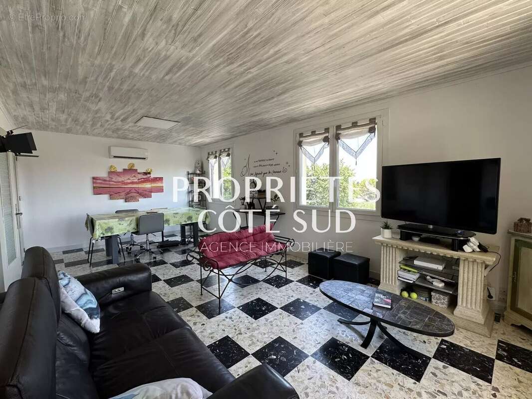 Maison 135 m2 avec terrain 585 m2 et piscine - photo 9