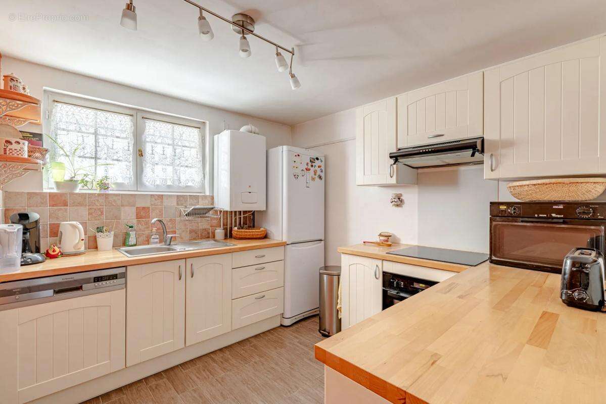 Appartement à FOSSES