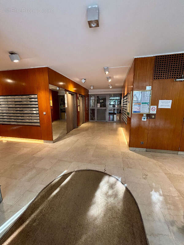 Appartement à PARIS-10E