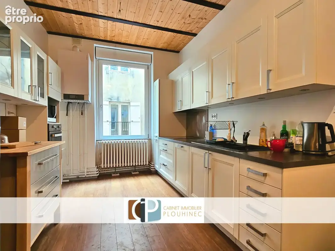 Appartement bourgeois 154 m2 avec courette en centre-ville. - photo 6