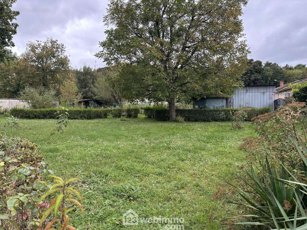 Maison à CHAUVONCOURT