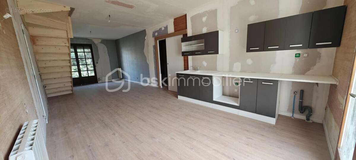 Maison à FRONTIGNAN