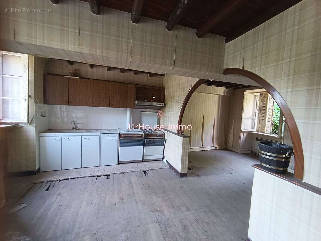 Maison 6 pièces 134 m² à vendre à La Trinite-Porhoet (56490) - photo 10