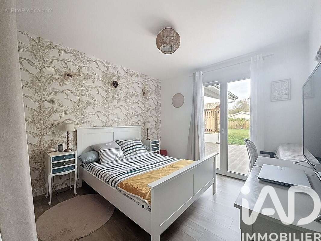 Photo 8 - Maison à SALLES