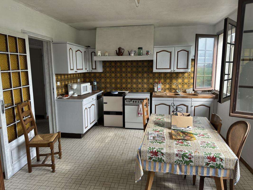 Maison à SAINT-BARTHELEMY
