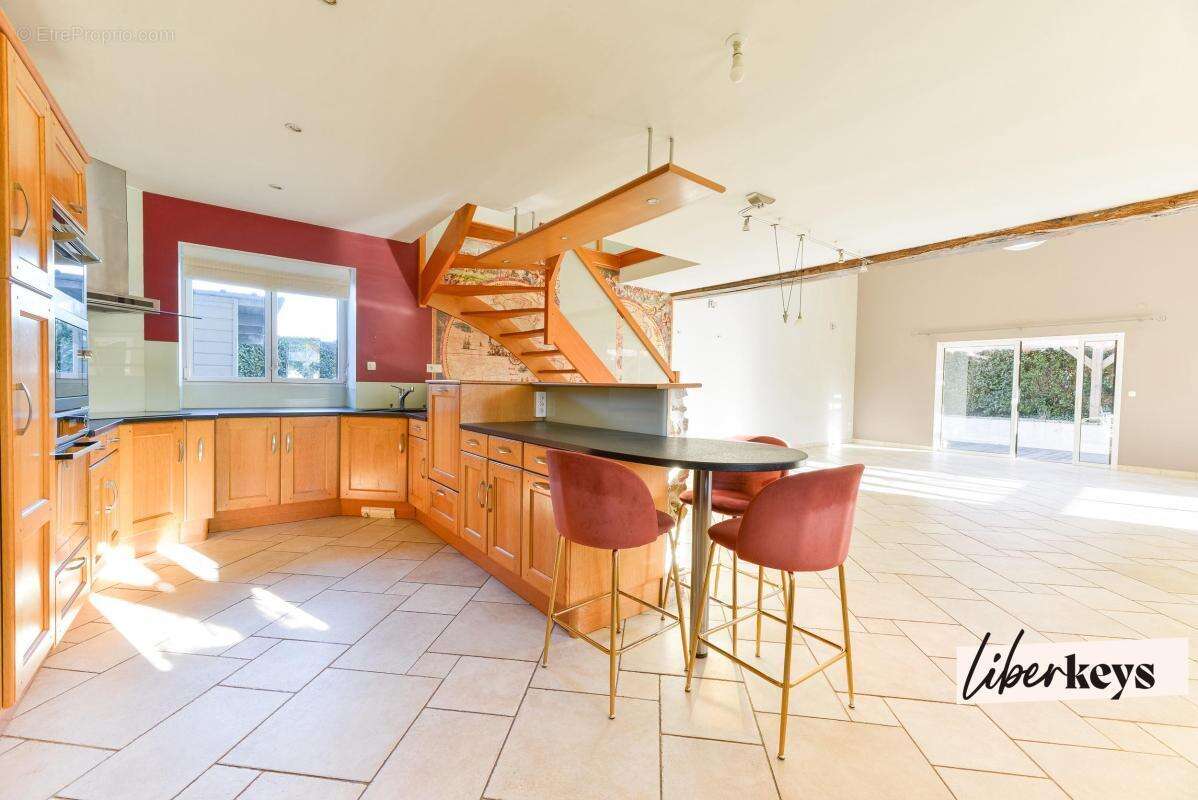 Maison à GRANDCHAMPS-DES-FONTAINES