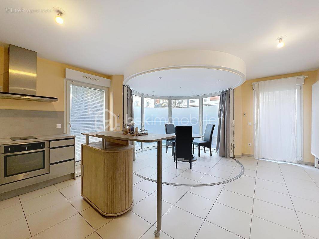 Appartement à BONNEUIL-SUR-MARNE