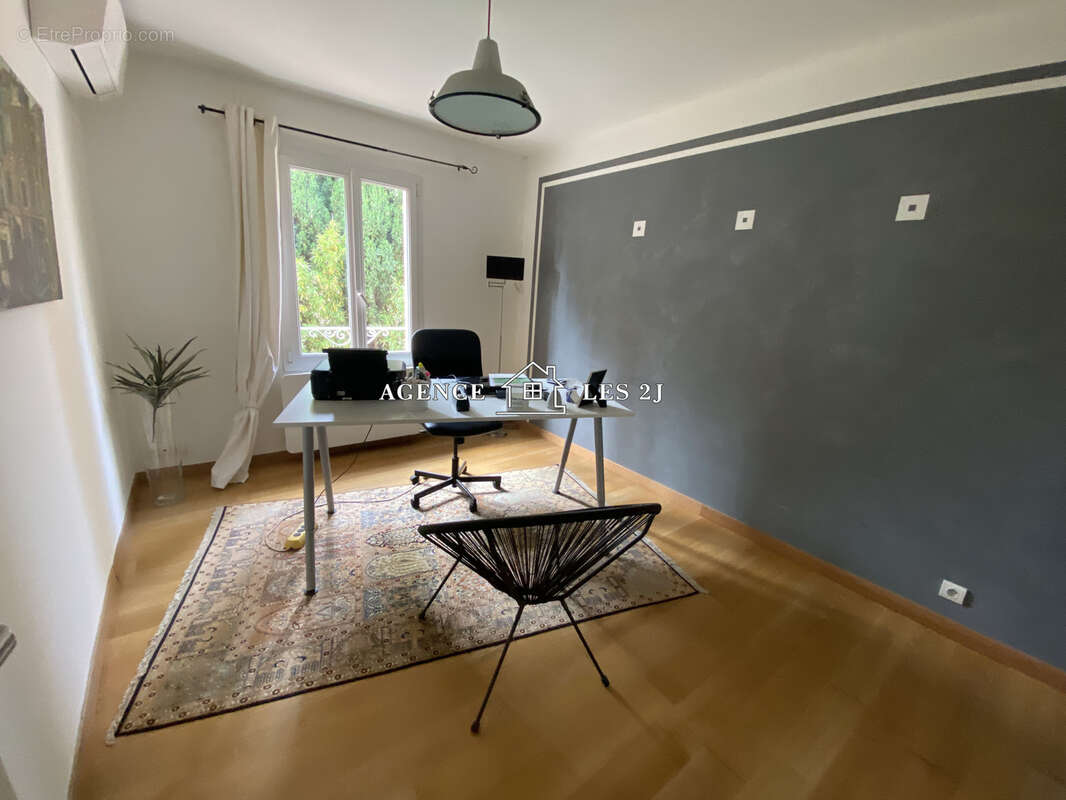 Maison à MARSEILLE-12E