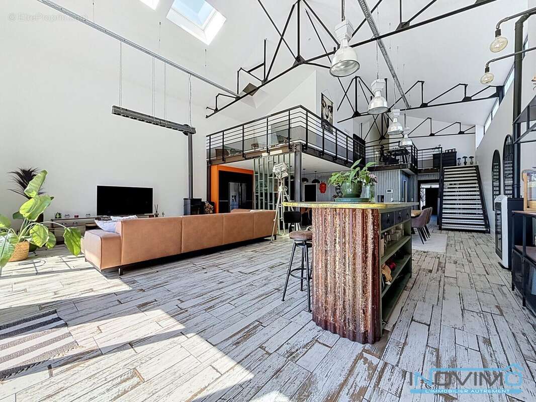 Maison 263 m² à Brouckerque  - photo 2