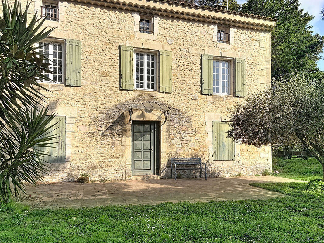 Maison à AVIGNON