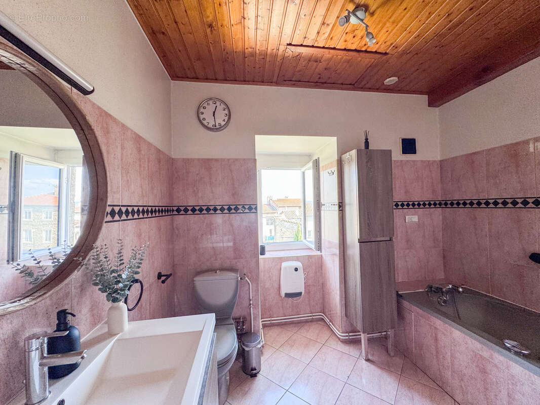 Maison à CHAVANAY