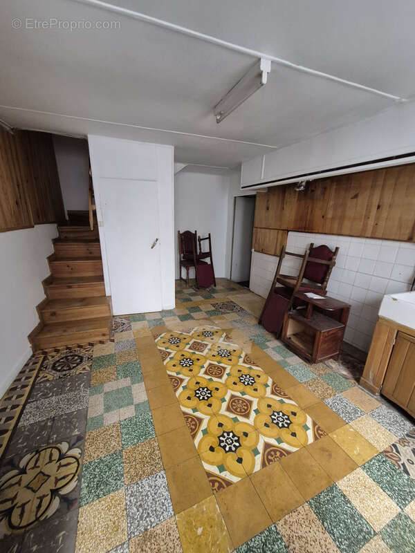 Maison à LAGRASSE