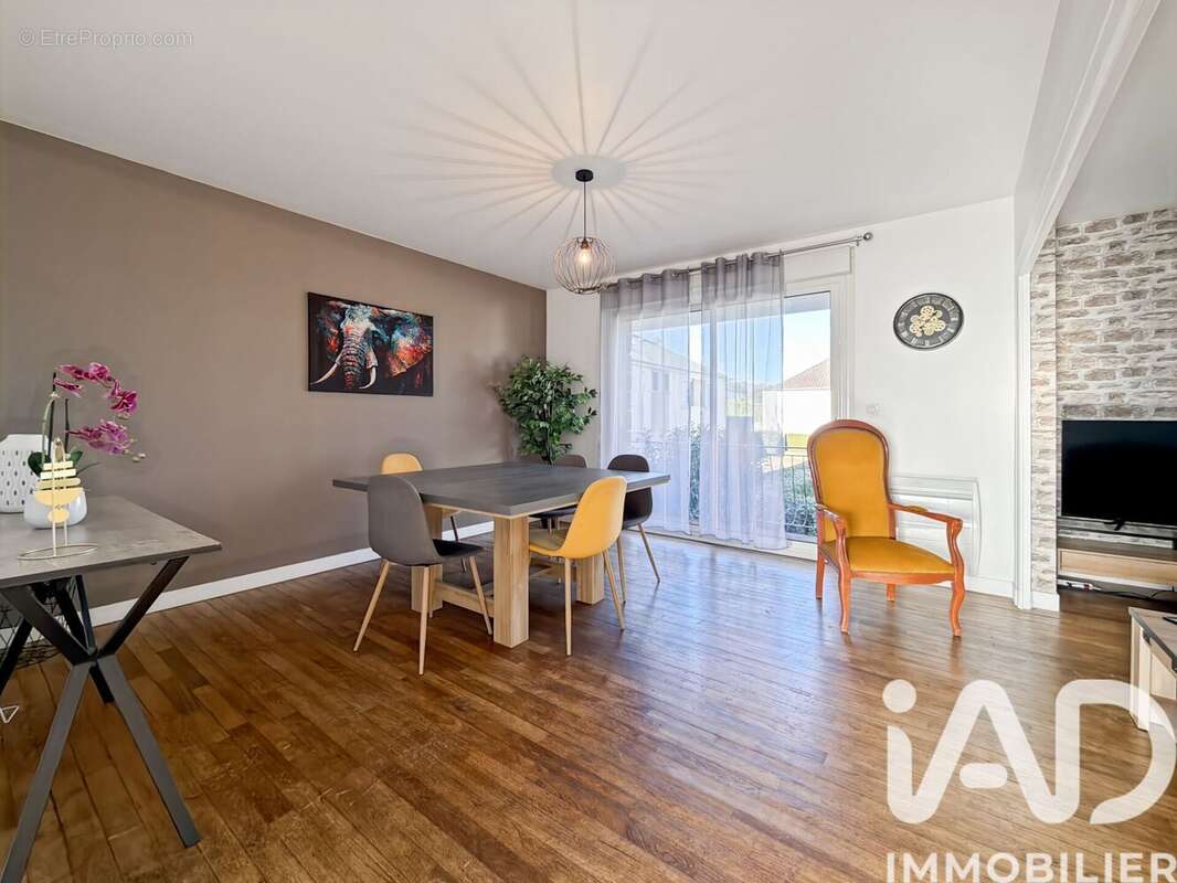 Photo 7 - Appartement à SAINT-BERTHEVIN