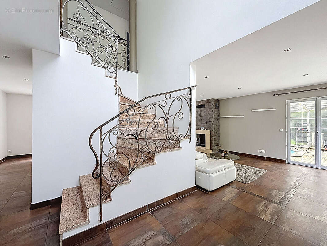 Maison à VILLIERS-SAINT-FREDERIC