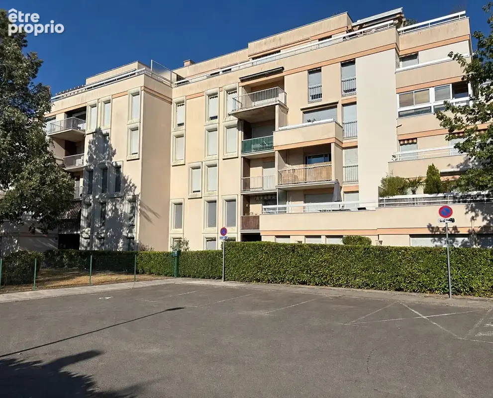Appartement à FONTAINE-LES-DIJON