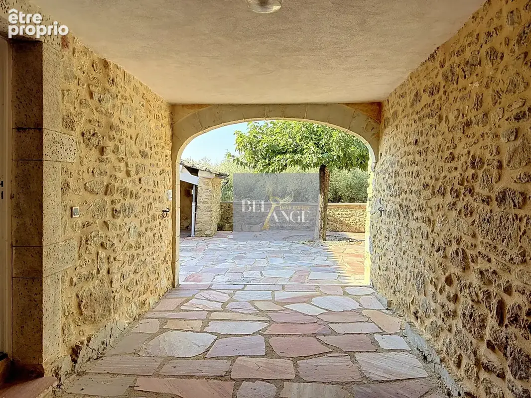 LAGORCE   Maison en pierre au cœur d’un magnifique écrin naturel - photo 4