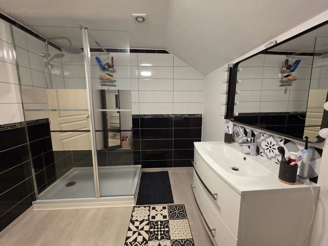 Maison à BEAUMONT-DU-PERIGORD