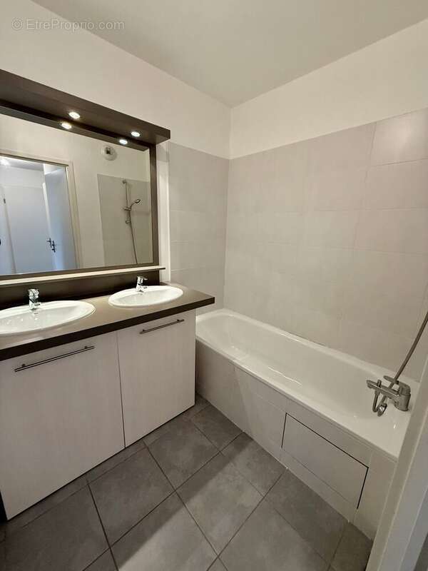 Appartement à RAMONVILLE-SAINT-AGNE