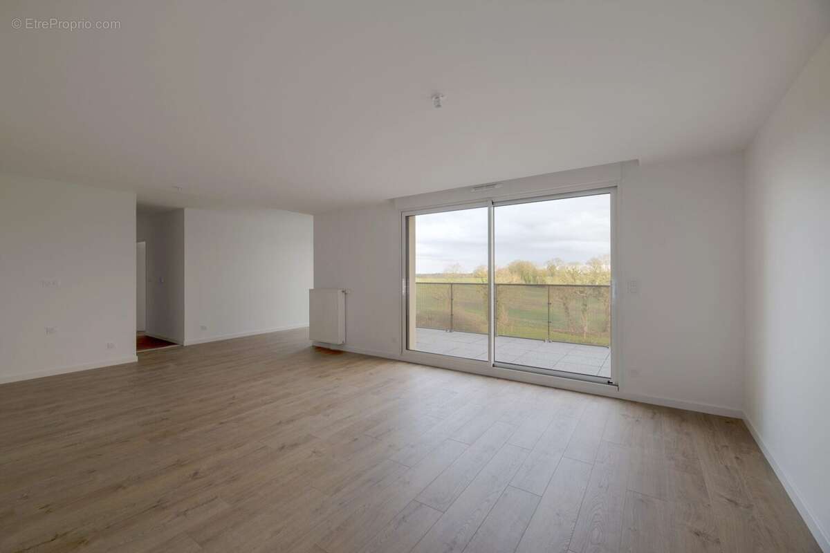 Appartement à VERN-SUR-SEICHE