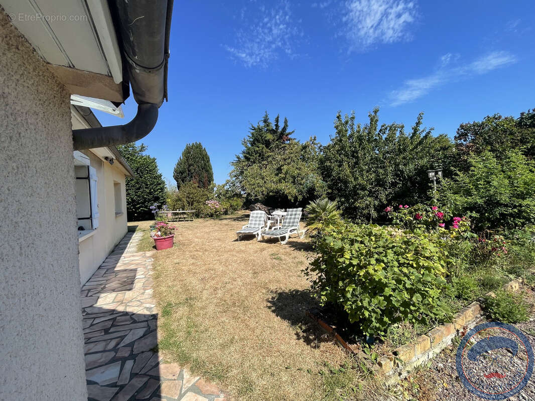 Colleville montgomery (14 880) ensemble immobilier (2 maisons). - photo 4