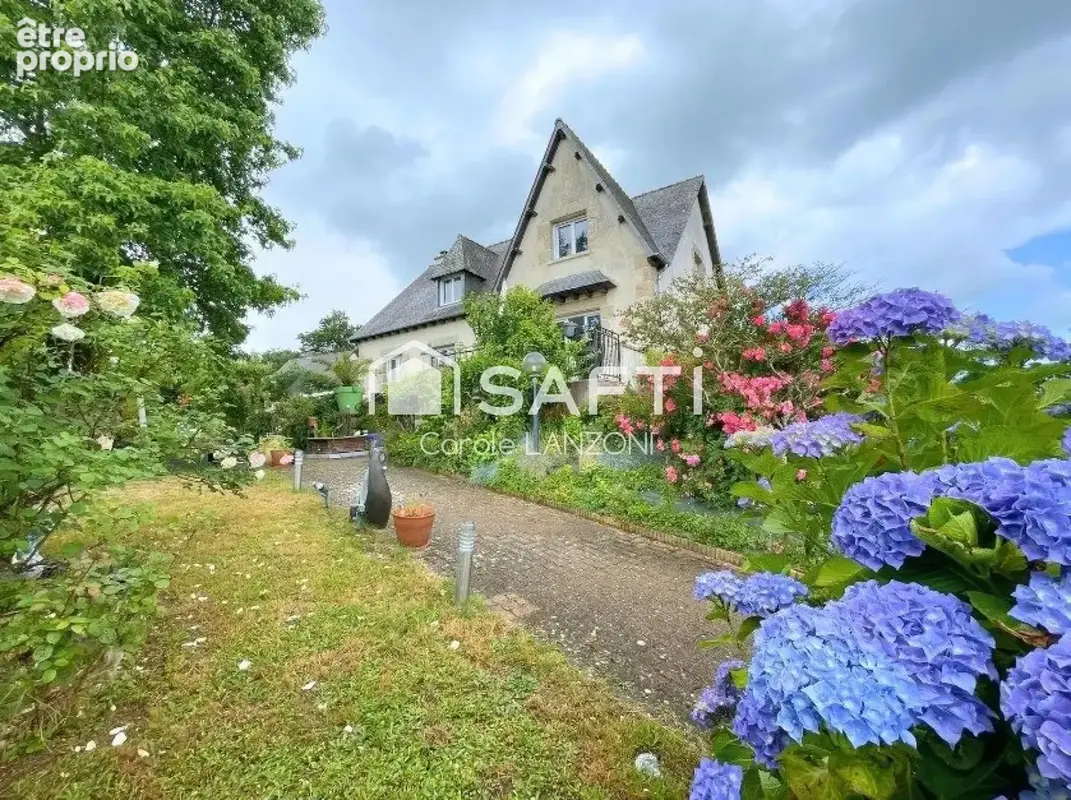 Photo 1 - Maison à SAINT-GONDRAN