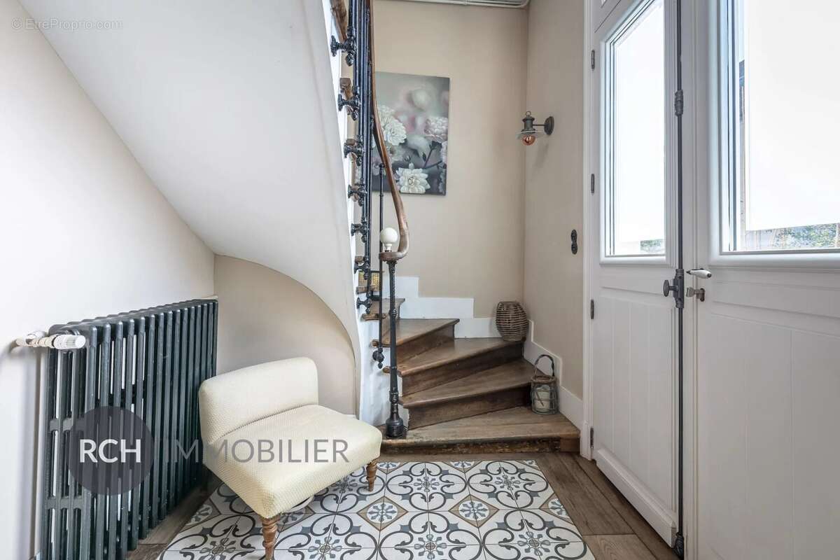 Maison à MONTFORT-L'AMAURY