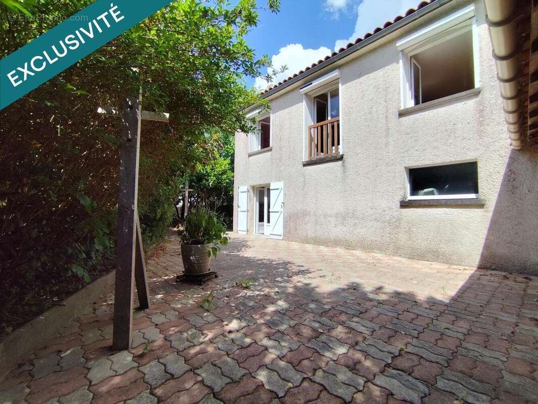 Photo 3 - Maison à FRONTENAY-ROHAN-ROHAN