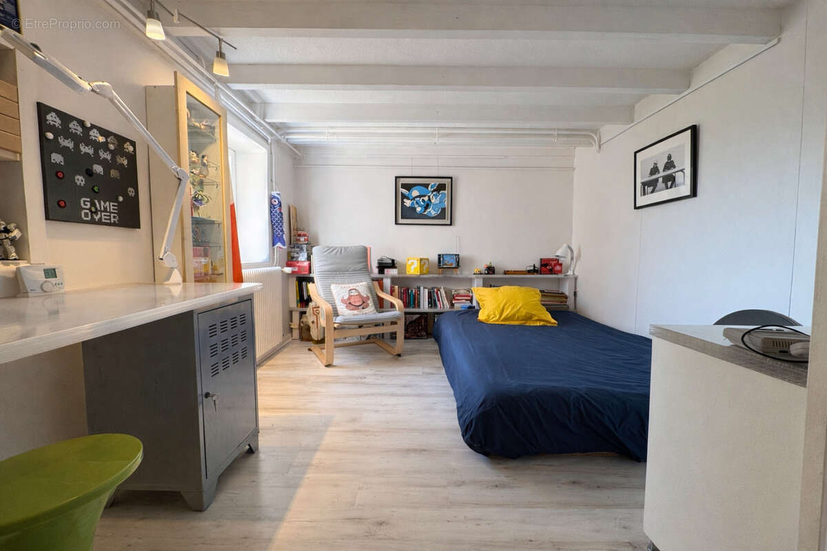 Maison à PONT-DU-CHATEAU