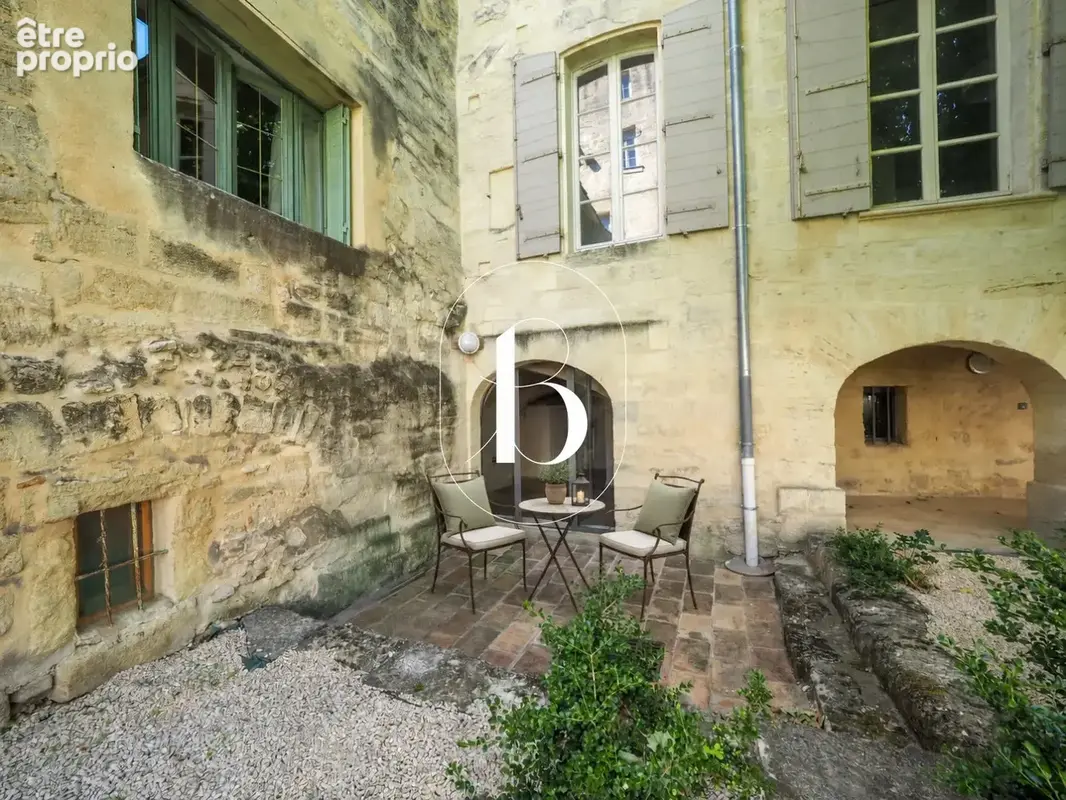 Appartement 3 pièces 56 m² à vendre à Uzes (30700) - photo 3