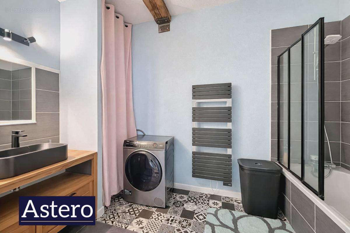Appartement à MELESSE