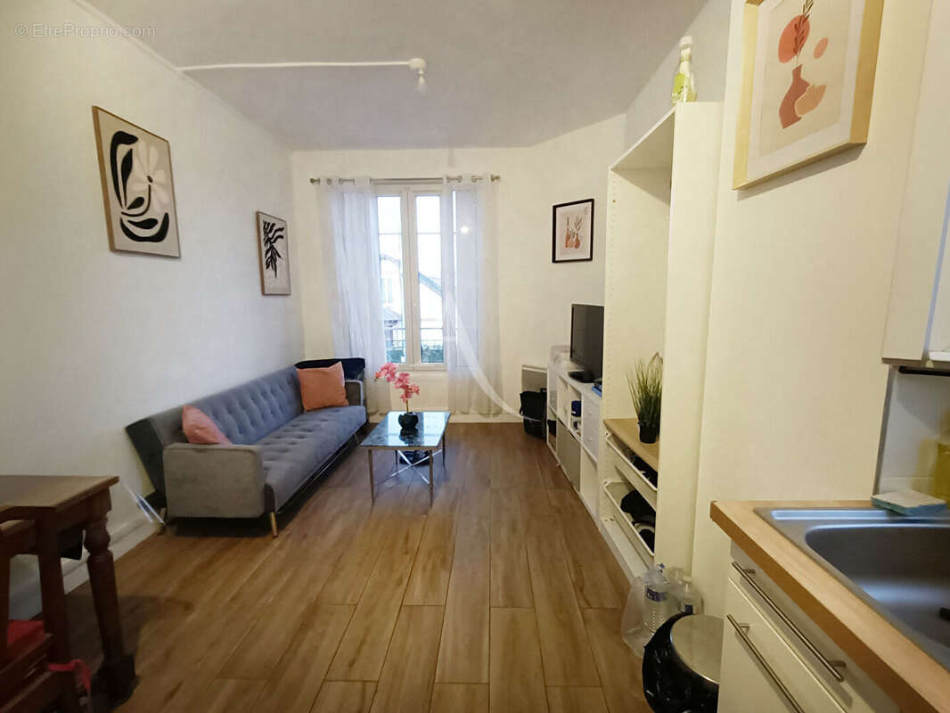 Appartement à VAIRES-SUR-MARNE
