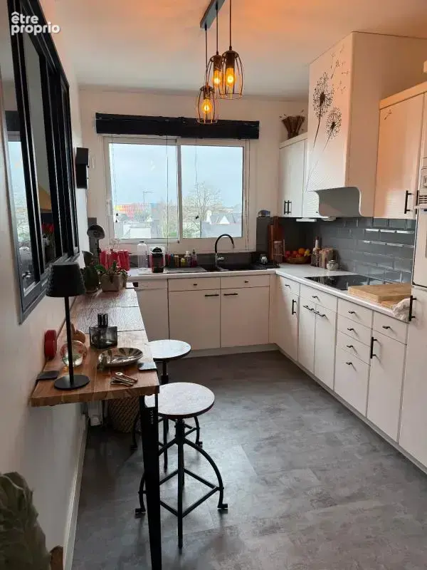 Appartement t3 - 66 m² - cave - parking - photo 4