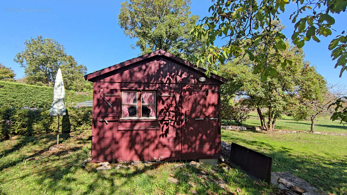 Maison à VILLESEQUE