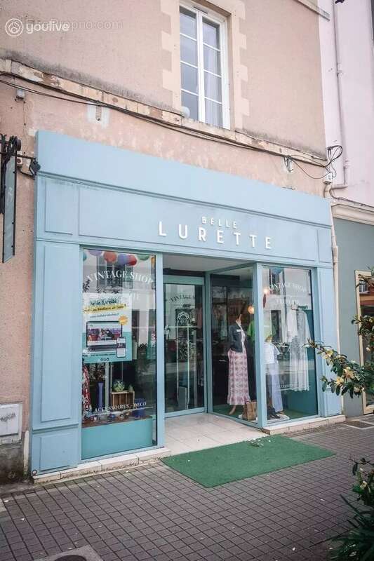 Commerce à LA ROCHE-SUR-YON