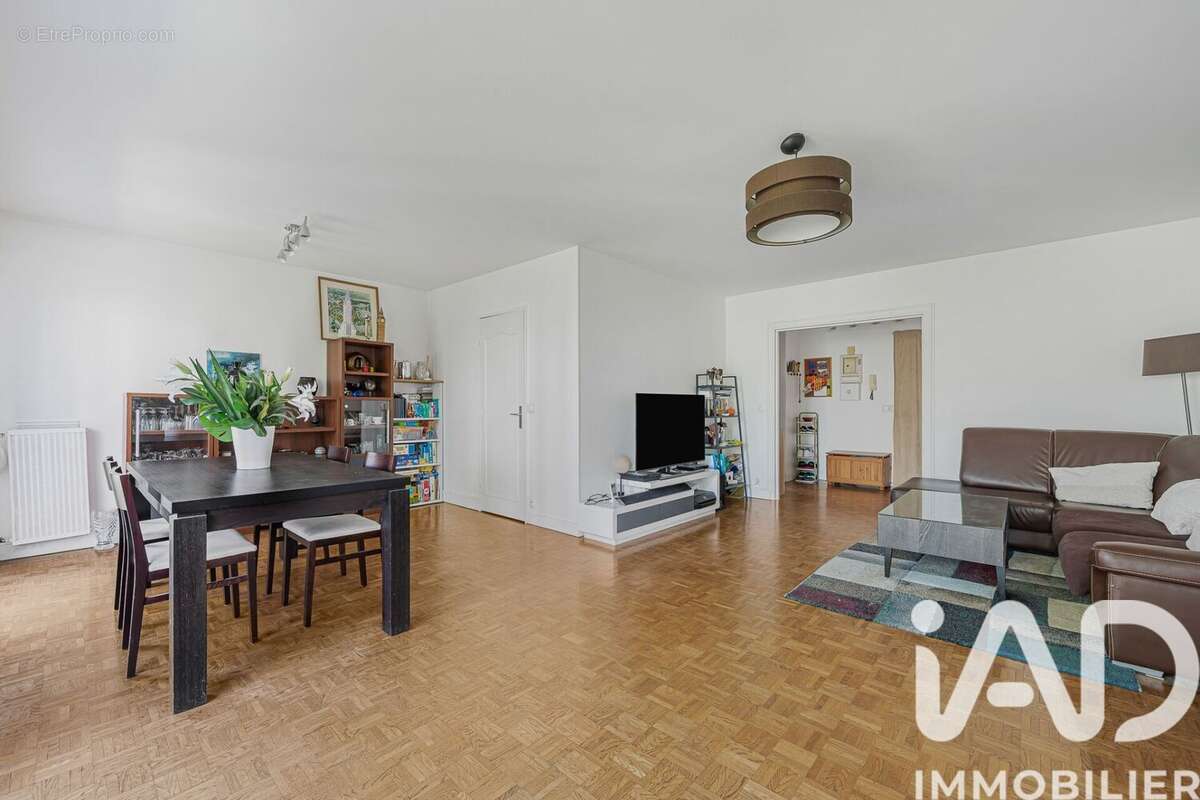 Photo 6 - Appartement à RUEIL-MALMAISON