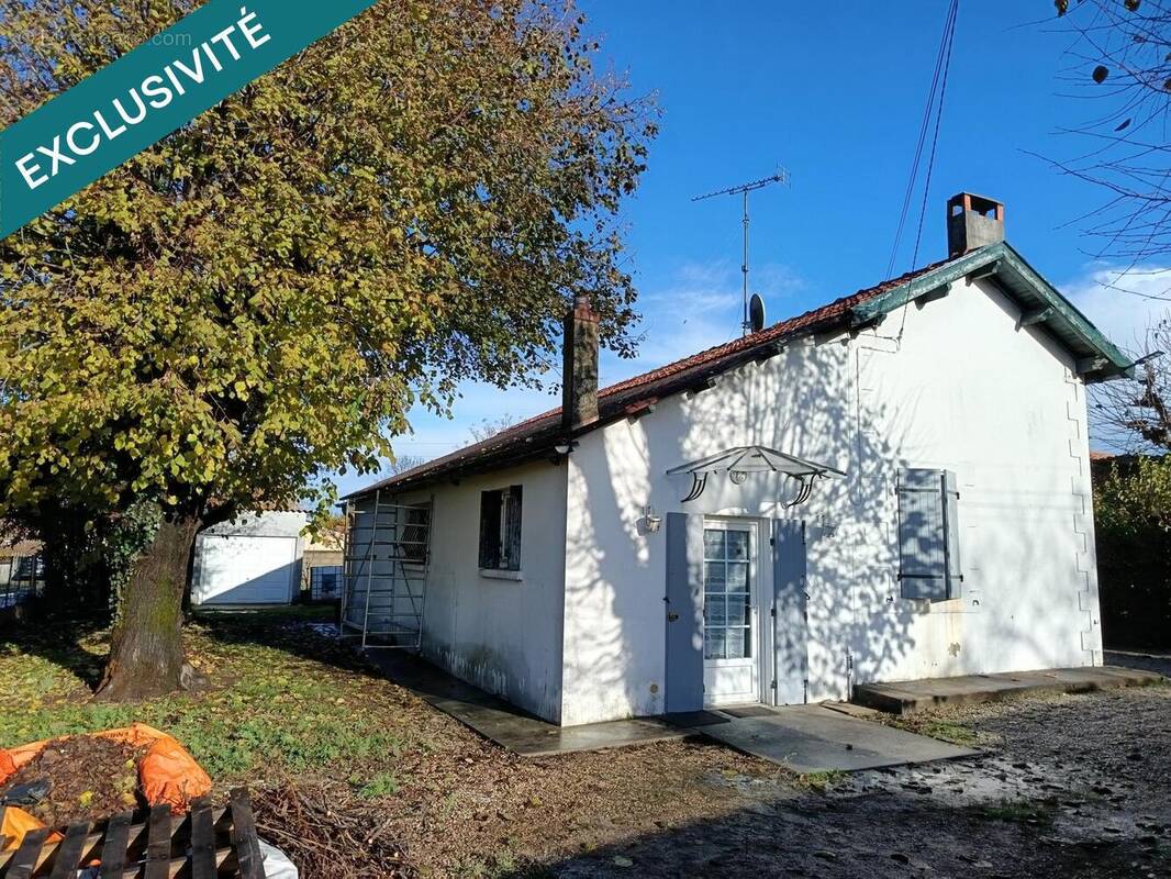 Photo 1 - Maison à COGNAC