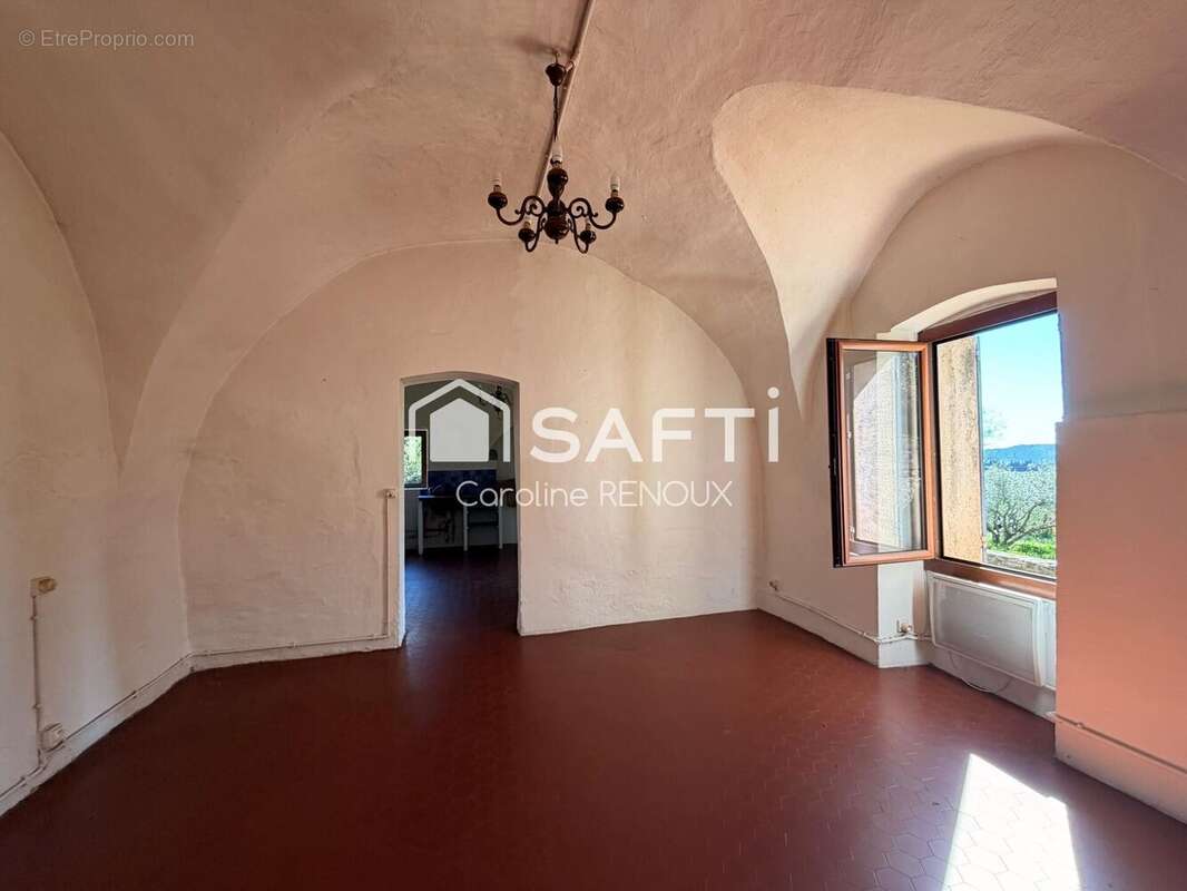 Photo 7 - Maison à CUCURON