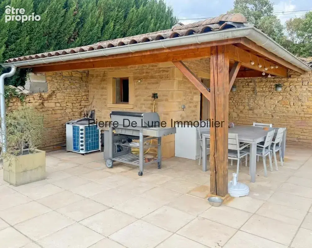 Terrain constructible de 550m², Pouilly-le-Monial - photo 4