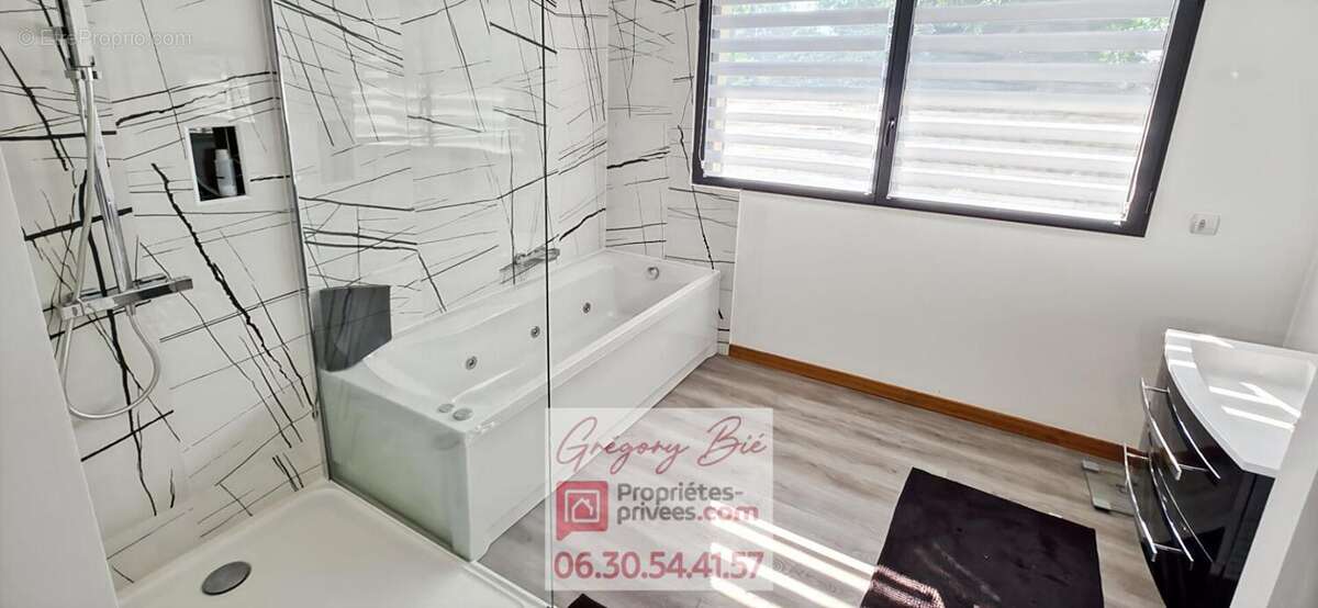 Maison à COULOMMIERS