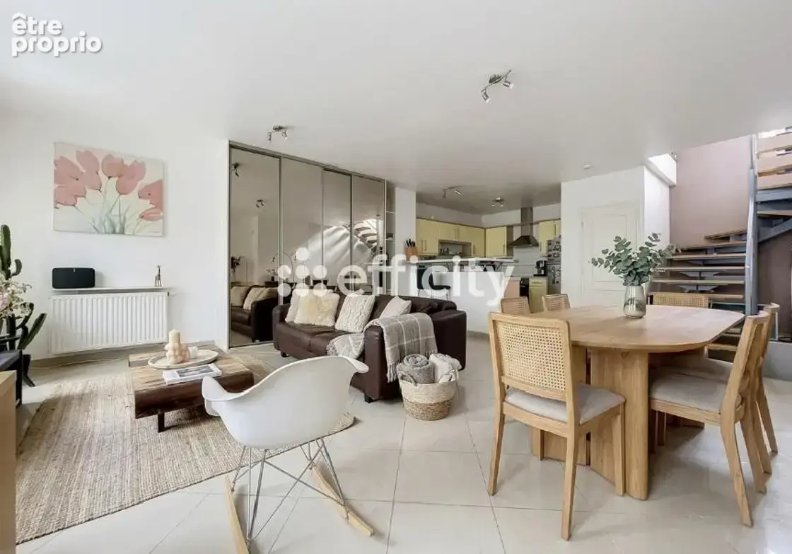 Maison de ville - photo 2