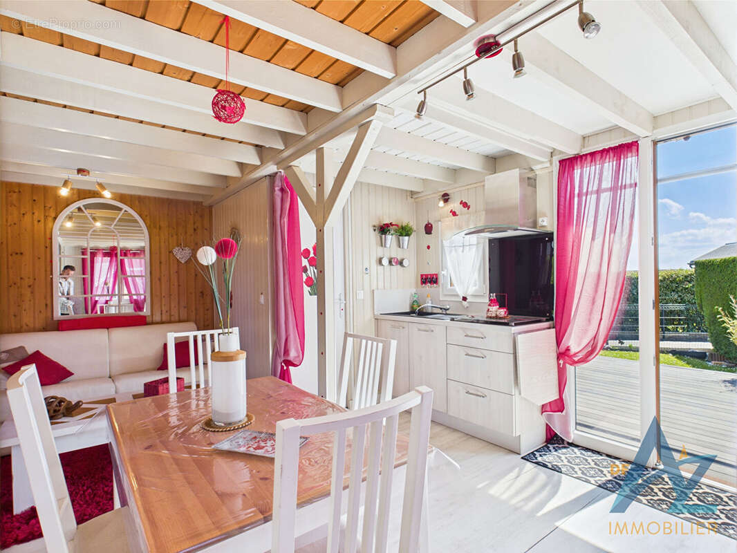 Maison à MERVILLE-FRANCEVILLE-PLAGE