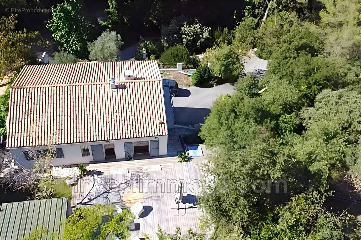 Maison à LA VALETTE-DU-VAR