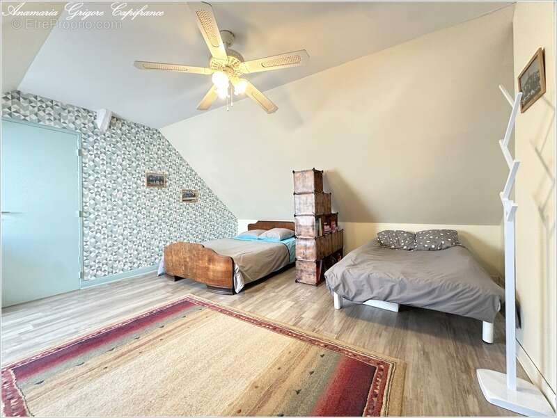 A vendre au centre de Landelles (28190) - longère rénovée de 165 m², 4 chambres, terrain clos de 900 m² - photo 13