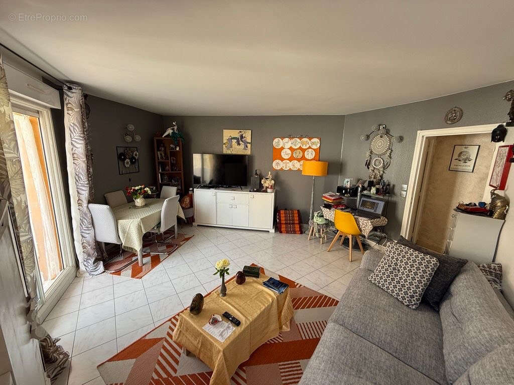 Appartement à BEAUSOLEIL